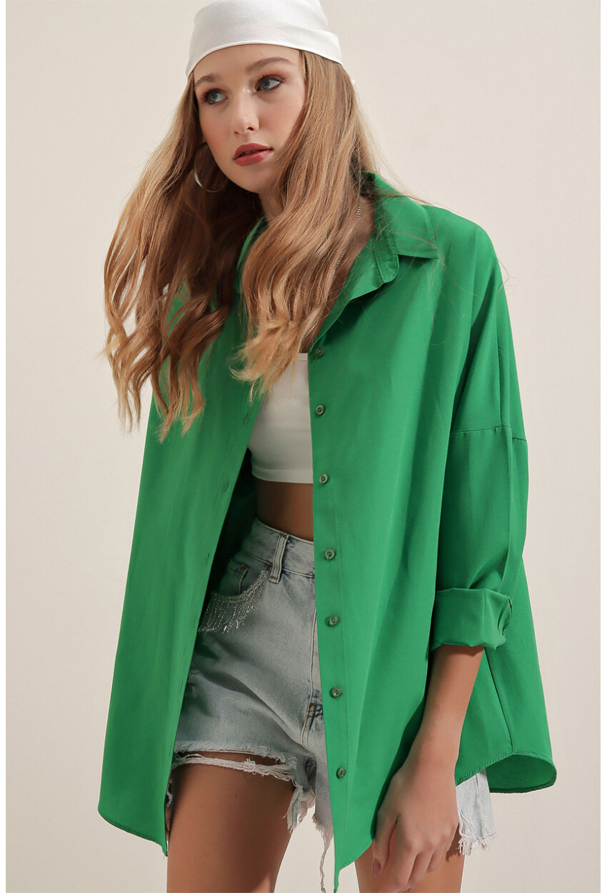 3900 Kadın Oversize Uzun Basic Gömlek - Yeşil