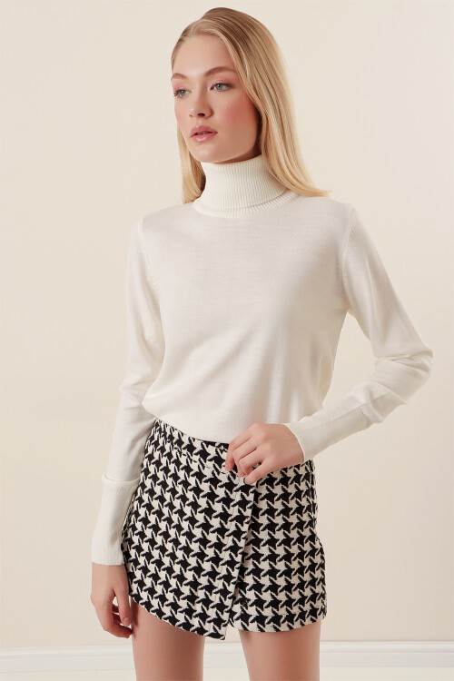 Merterium 15747 Balıkçı Yaka Triko Kazak - Ekru