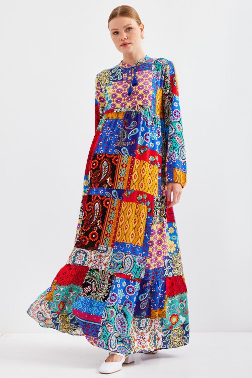 Merterium 1627 Yaka Bağcıklı Tesettür Elbise - Çok Renkli