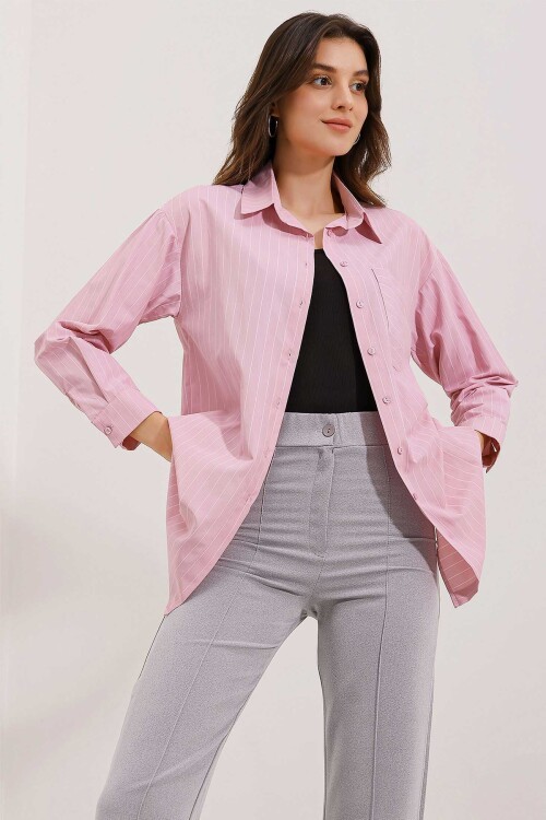 Merterium 20217 Cep Detaylı Çizgili Oversize Gömlek - Pudra