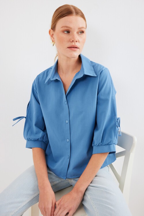 Merterium 20246 Kol Detaylı Crop Gömlek - İndigo