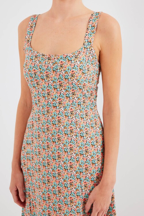 Merterium 2282 Yırtmaçlı Askılı Viskon Elbise - Çok Renkli