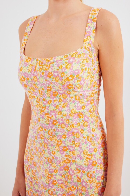 Merterium 2282 Yırtmaçlı Askılı Viskon Elbise - Turuncu