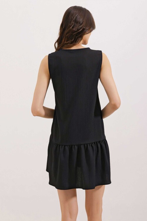 Merterium 2344 Yazlık Kloş Örme Elbise - Siyah