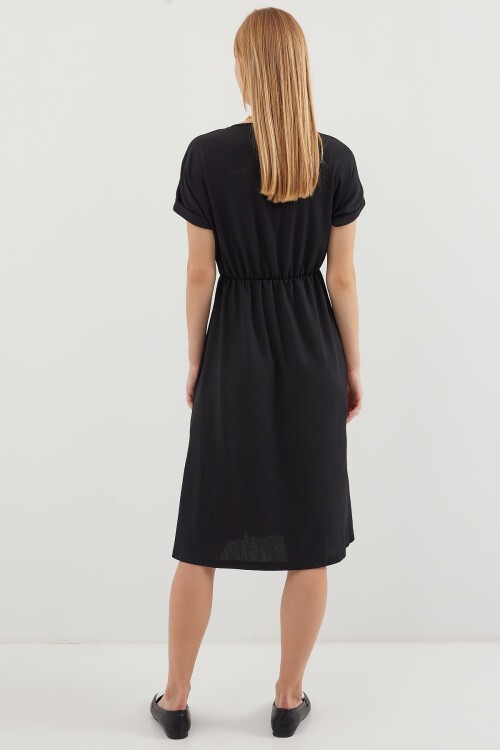 Merterium 2378 V Yaka Yırtmaçlı Örme Elbise - Siyah