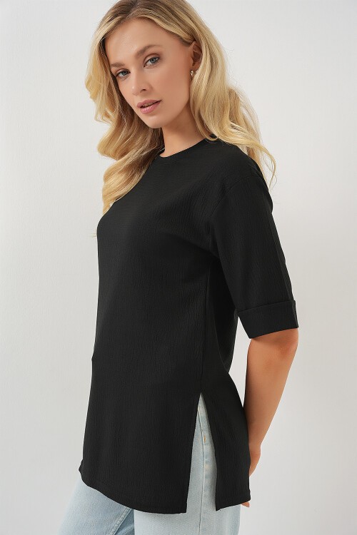 Merterium 4332 Yanı Yırtmaçlı Örme Tişört - Siyah