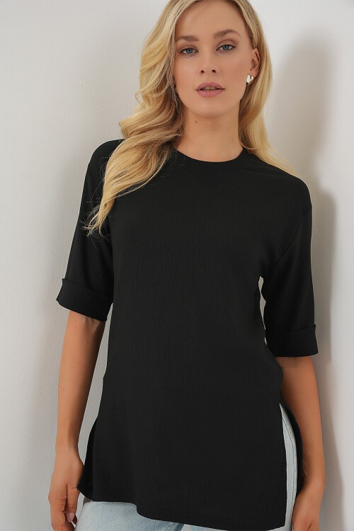 Merterium 4332 Yanı Yırtmaçlı Örme Tişört - Siyah