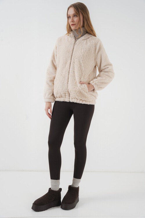 Merterium 5091 Kapşonlu Kürklü İçi Astarlı Mont - Krem