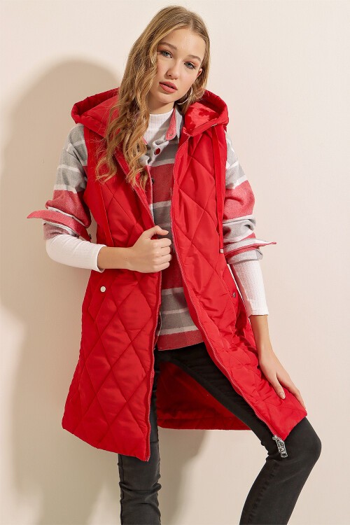 Merterium 5140 Kapşonlu Uzun Şişme Yelek - Kırmızı