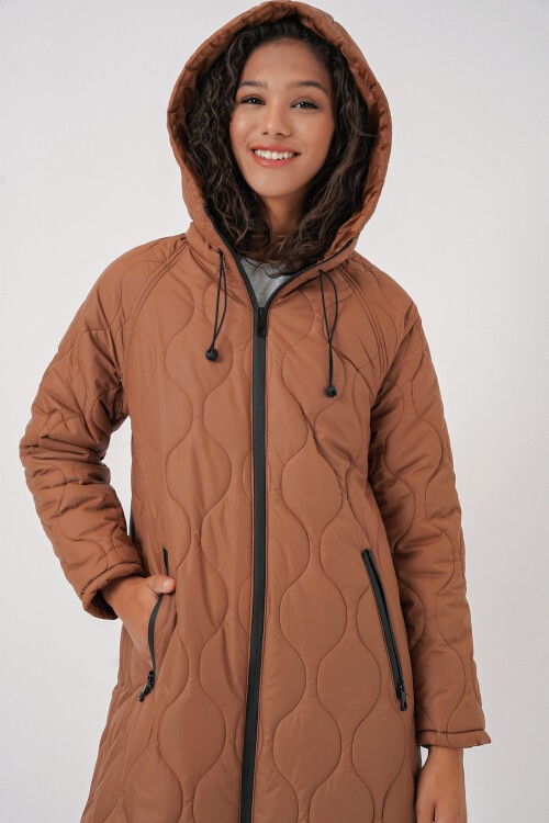 Merterium 5177 Kapüşonlu Uzun Kapitone Mont - Taba