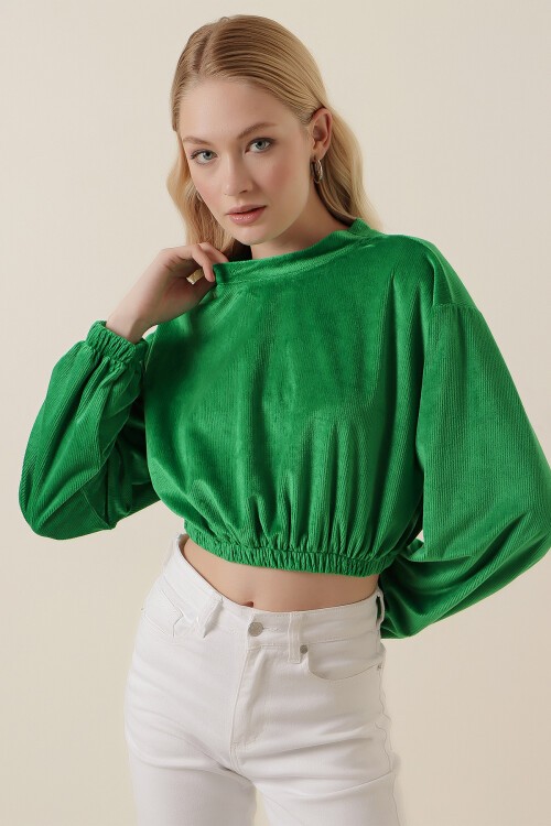 Merterium 55392 Kadife Crop Bluz - Yeşil