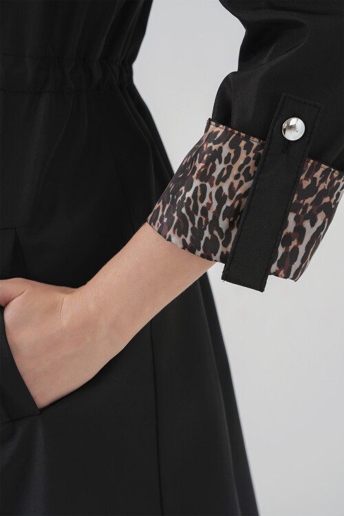 Merterium 9091 Beli Büzgülü Kapşonlu Trençkot - Düz Siyah