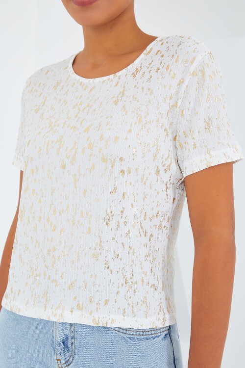 Merterium Kadın Ekru Varaklı Basic Tişört 909