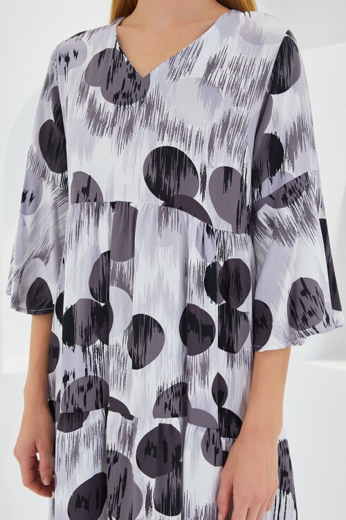 Merterium Kadın Gri Siyah Desenli Kısa Kol Viskon Elbise 1959