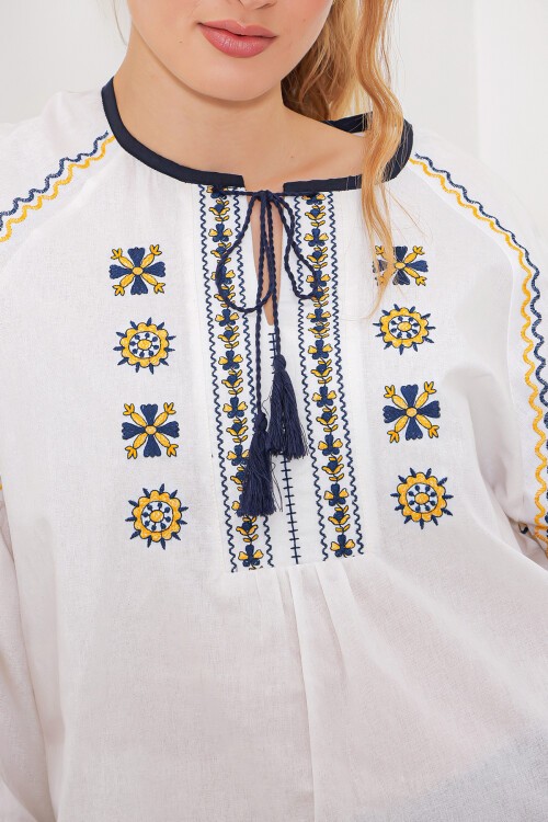 Merterium Kadın Hardal Ekru Nakışlı Keten Bluz 902