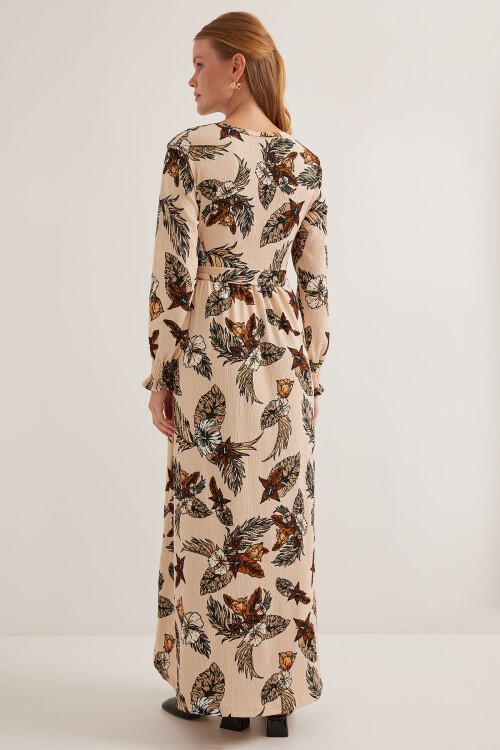 Merterium Kadın Kahverengi Krem Desenli Örme Tesettür Elbise 1525