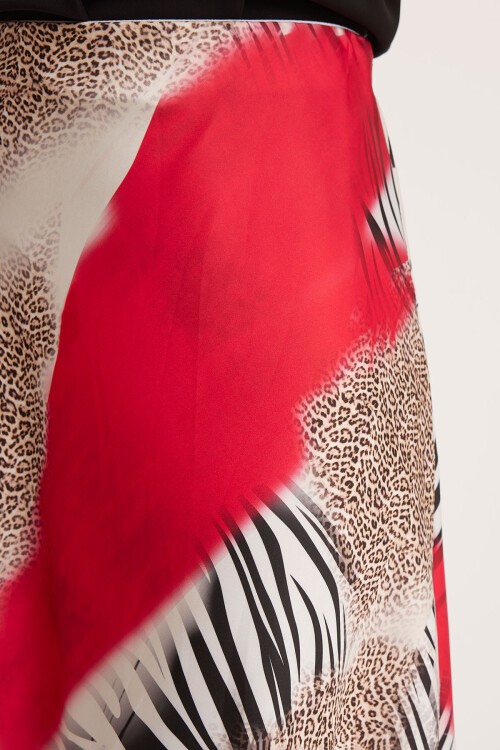 Merterium Kadın Kırmızı Siyah Desenli Saten Etek 15877