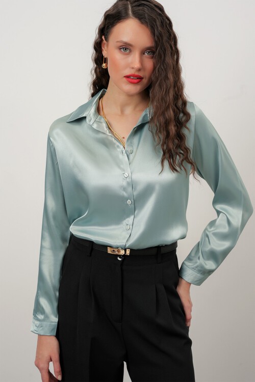 Merterium Kadın Saten Gömlek Geniş Beden Aralığı - Çağla