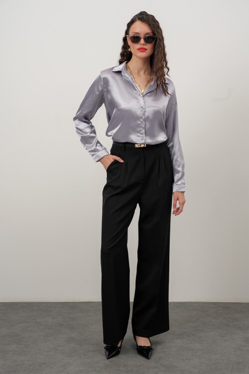 Merterium Kadın Saten Gömlek Geniş Beden Aralığı - Gri