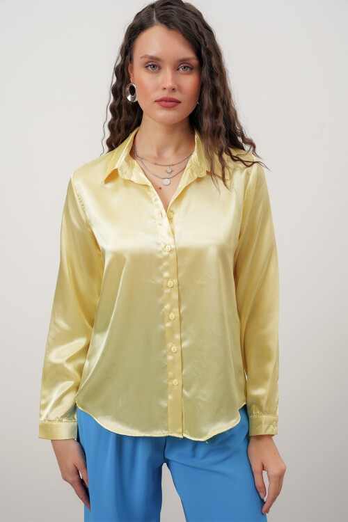 Merterium Kadın Saten Gömlek Geniş Beden Aralığı - Sarı