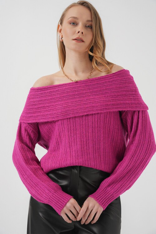 Merterium 15908 Kadın Açık Omuz Oversize Triko Kazak - Koyu Pembe