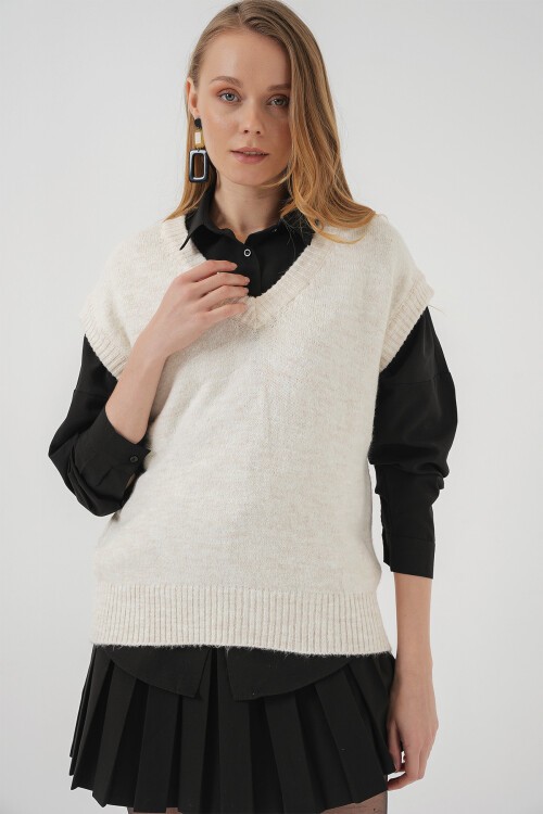 Merterium 15914 V Yaka Triko Süveter - Ekru