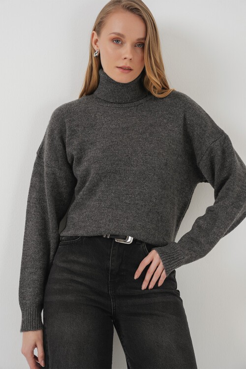 Merterium 15917 Kadın Balıkçı Yaka Oversize Triko Kazak - Antrasit