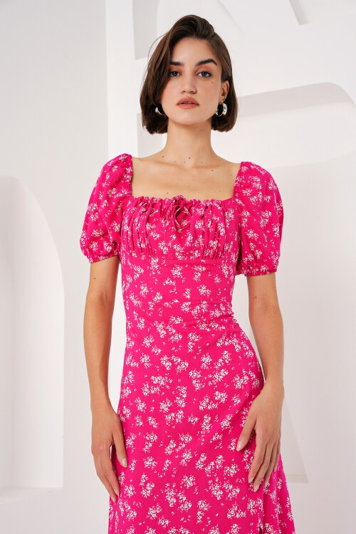 Merterium 2387 Yırtmaç Detaylı Elbise - Fuşya