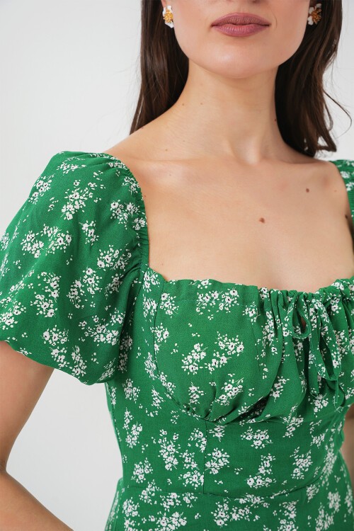 Merterium 2387 Yırtmaç Detaylı Elbise - Zümrüt Yeşili