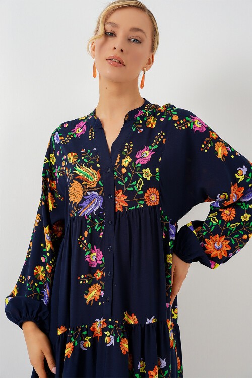 Merterium 2423 Otantik Desenli Tesettür Elbise - Düz Lacivert