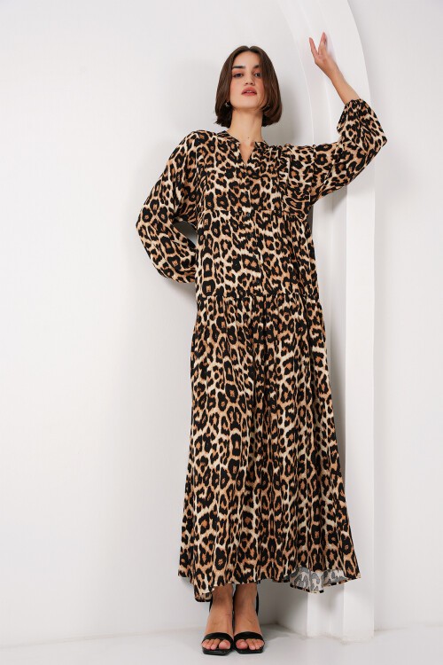 Merterium 2423 Otantik Desenli Tesettür Elbise - E. Kahve