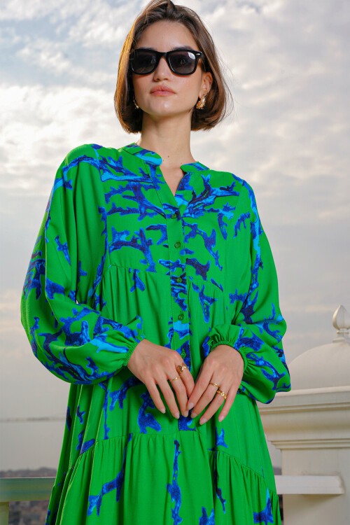 Merterium 2423 Otantik Desenli Tesettür Elbise - Koyu Yeşil