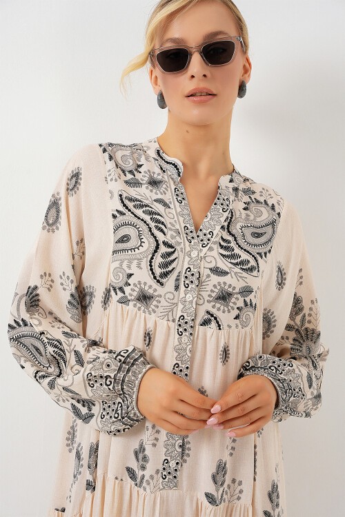 Merterium 2423 Otantik Desenli Tesettür Elbise - Siyah - Krem