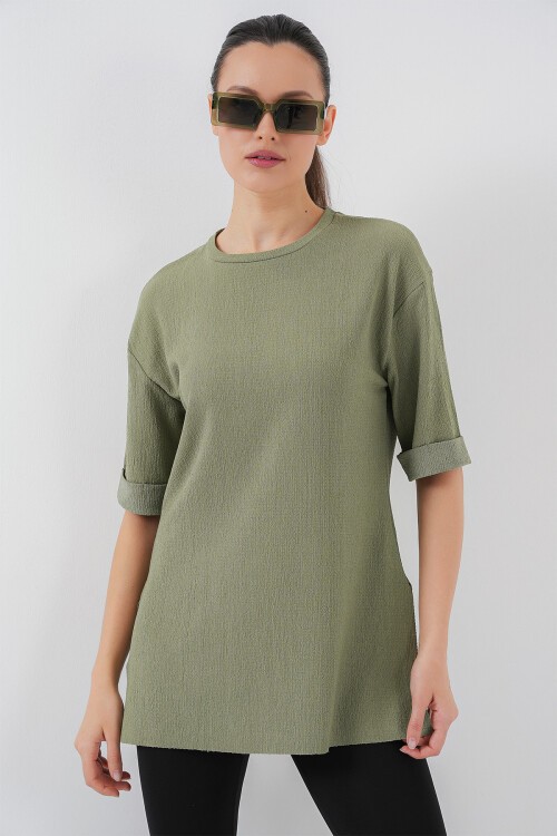 Merterium 4332 Yanı Yırtmaçlı Örme Tişört - Çağla