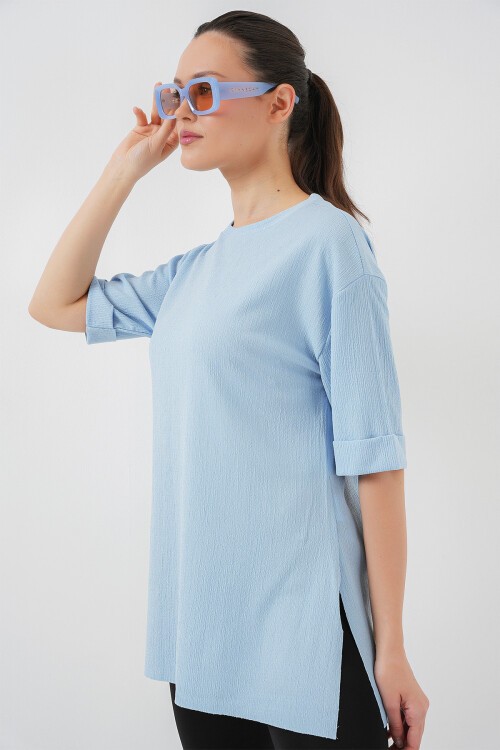 Merterium 4332 Yanı Yırtmaçlı Örme Tişört - Mavi