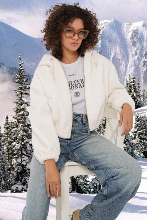 Merterium 5193 Kapüşonlu Peluş Crop Ceket - Ekru