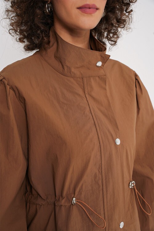 Merterium 5939 Astarlı Uzun Trençkot - Taba