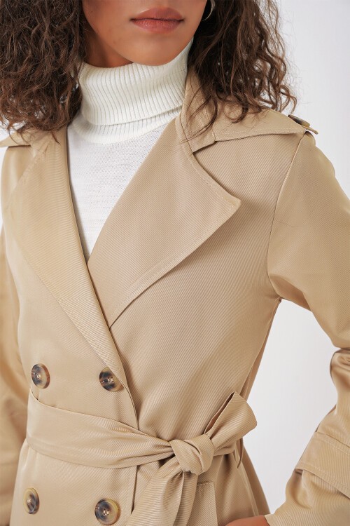 Merterium 5940 Kadın Kruvaze Yaka Uzun Trençkot - Bej