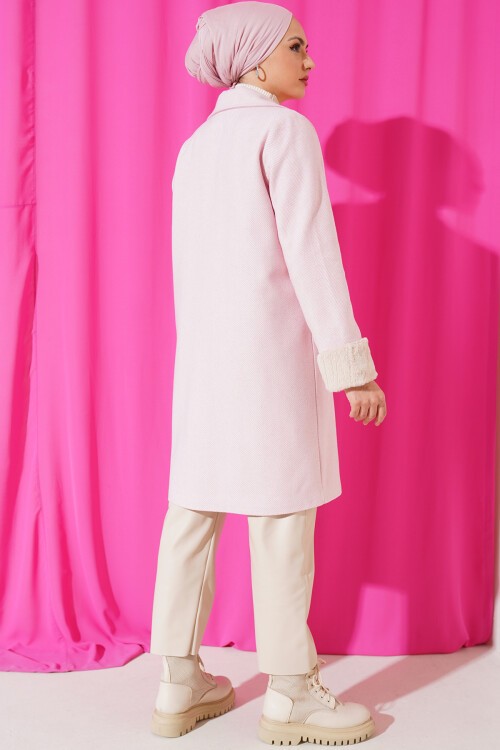 Merterium 9145 Kadın Kolları Tüylü Balık Sırtı Kaşe Kaban - Pudra