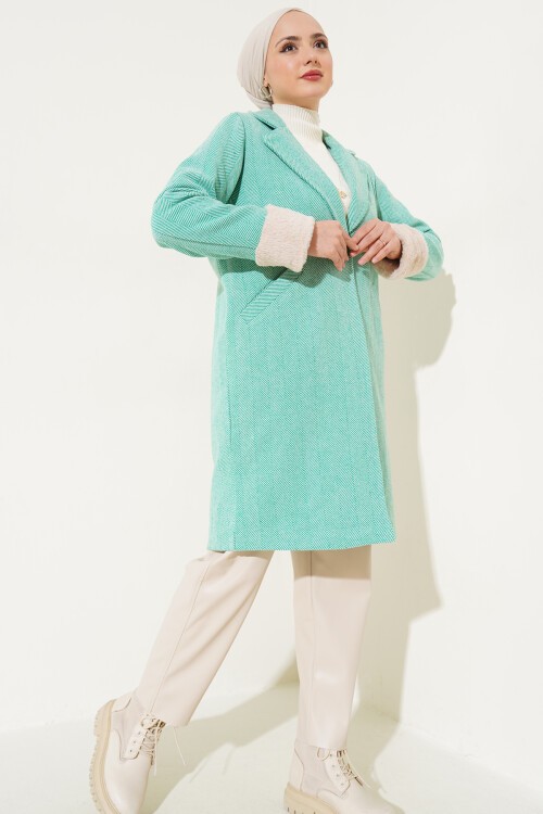 Merterium 9145 Kadın Kolları Tüylü Balık Sırtı Kaşe Kaban - Yeşil