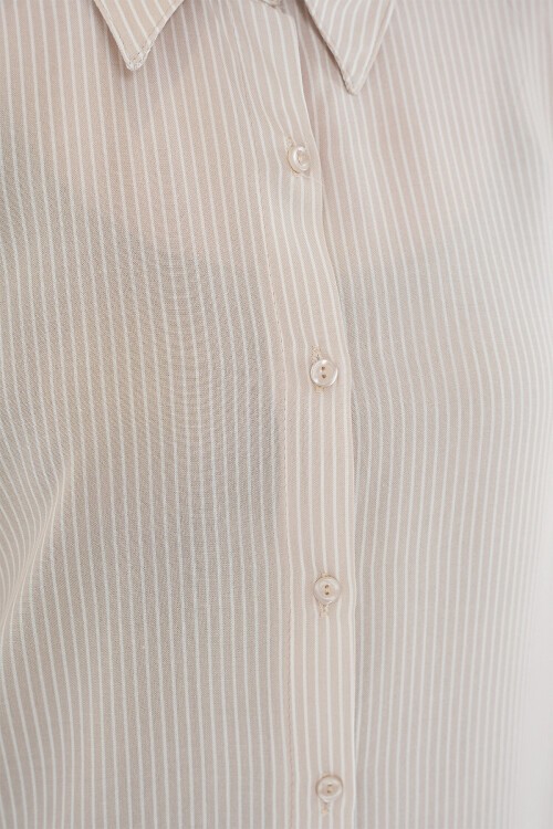 Merterium Kadın Çizgili Oversize Gömlek 20295 - Krem