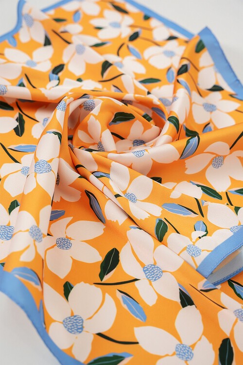 Merterium Kadın Desenli Bandana Fular 010187 - Turuncu