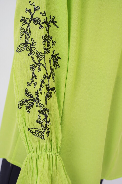 Merterium Kadın Nakışlı Örme Bluz 941 - E.Yeşil