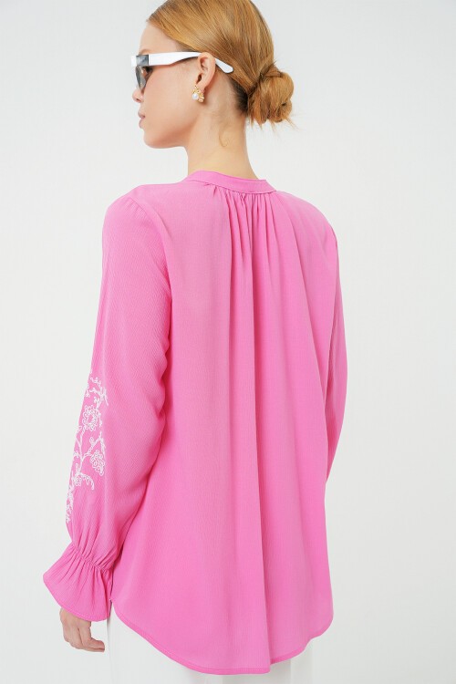 Merterium Kadın Nakışlı Örme Bluz 941 - Pembe