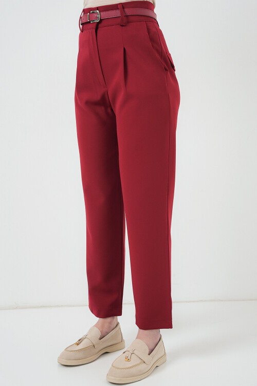 Merterium Kadın Pileli Kemerli Kumaş Pantolon 6725 - Kırmızı