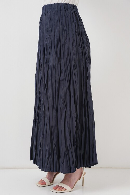 Merterium Kadın Uzun Kırışık Etek 8042 - Lacivert