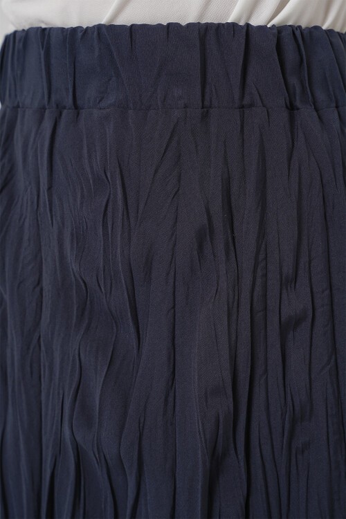 Merterium Kadın Uzun Kırışık Etek 8042 - Lacivert