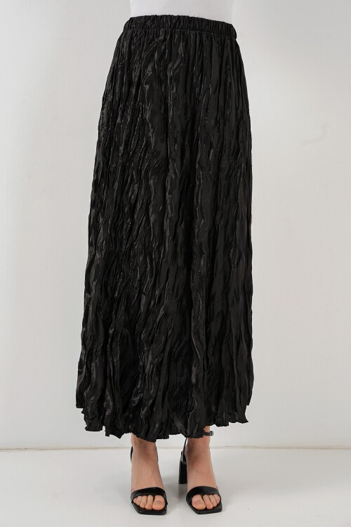 Merterium Kadın Uzun Kırışık Parlak Etek 8034 - Siyah