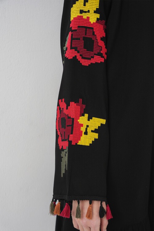 Merterium Nakışlı Midi Elbise 2531 - Siyah