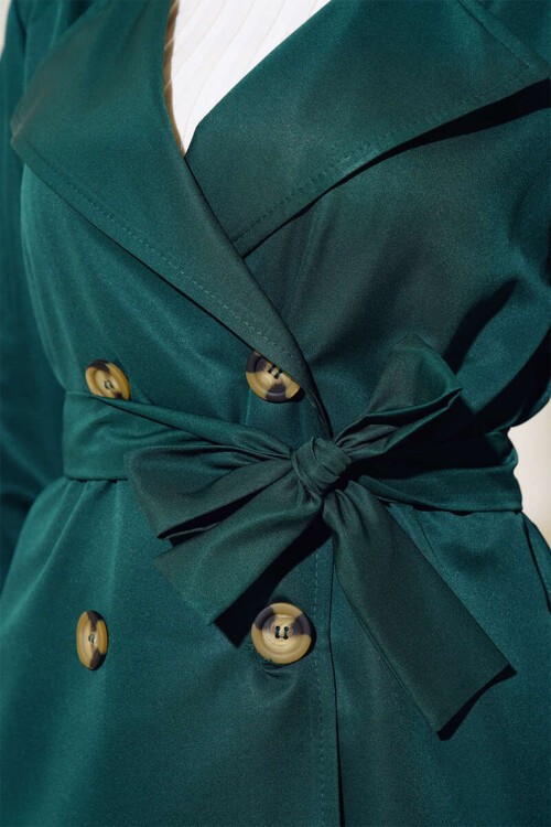 Merterium T5853 Kruvaze Yaka Tesettür Trençkot - Zümrüt Yeşili